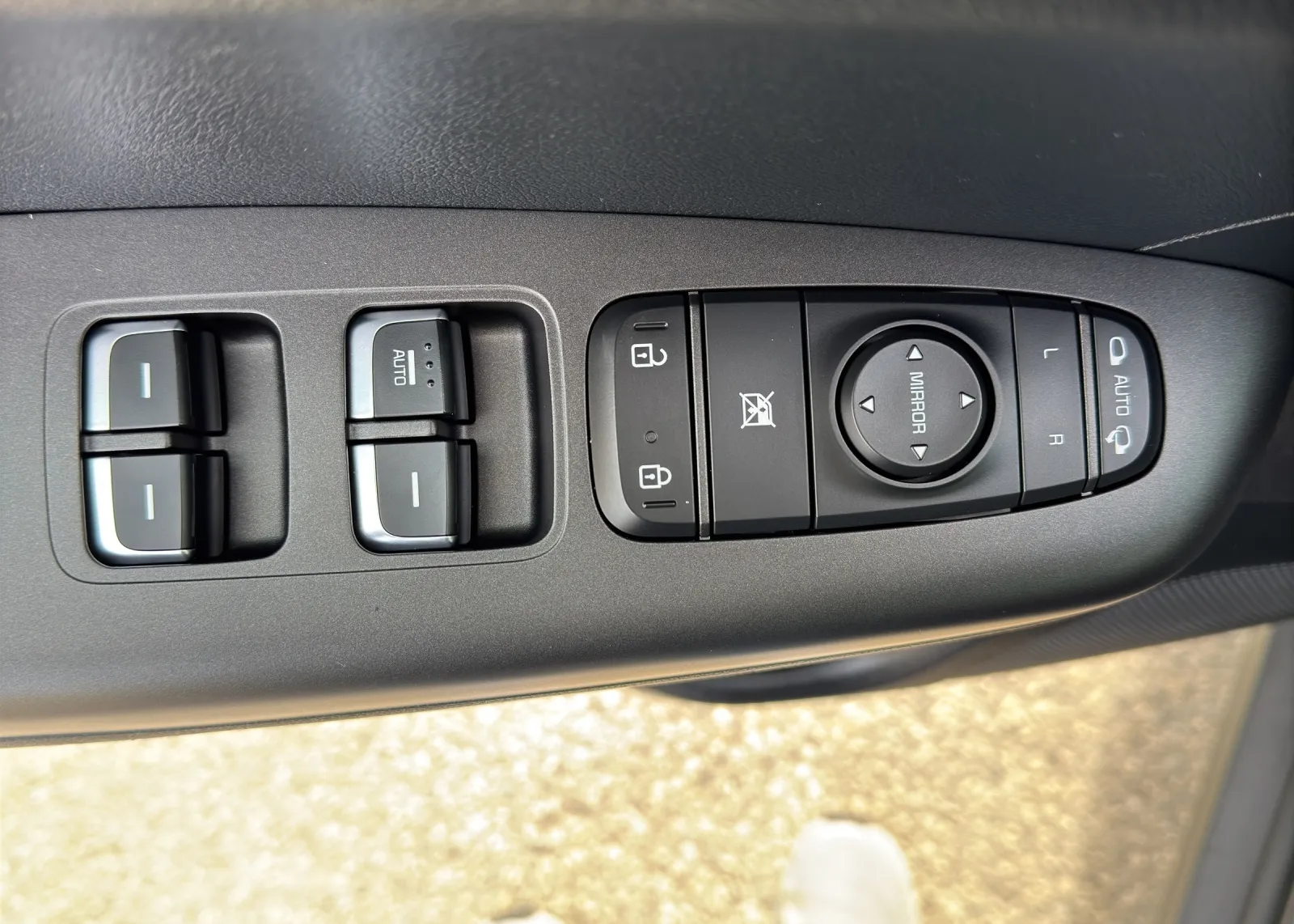 Zunanja slika - KIA Sportage - 1,6 T - 17