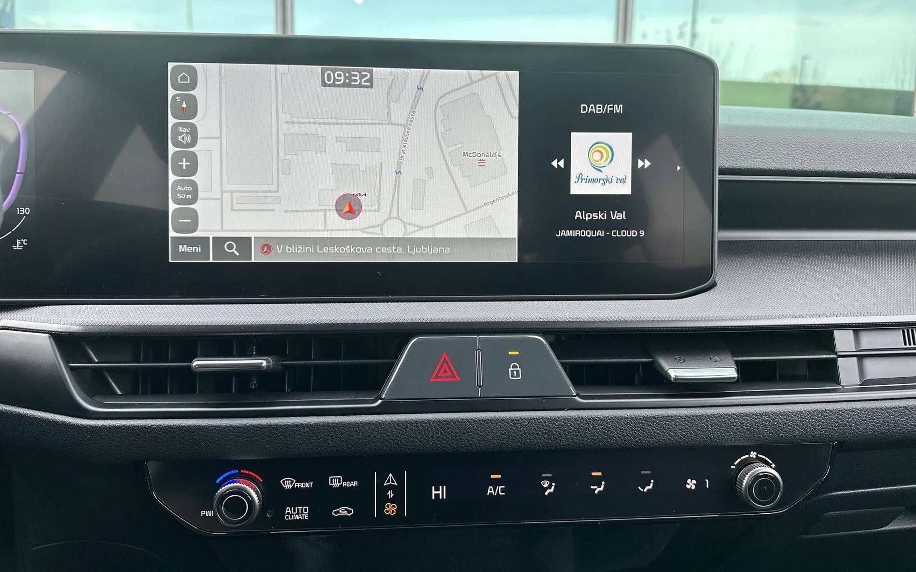 Notranja slika - KIA Stonic - 1.0 T-GDi EX Pulse DCT - 18