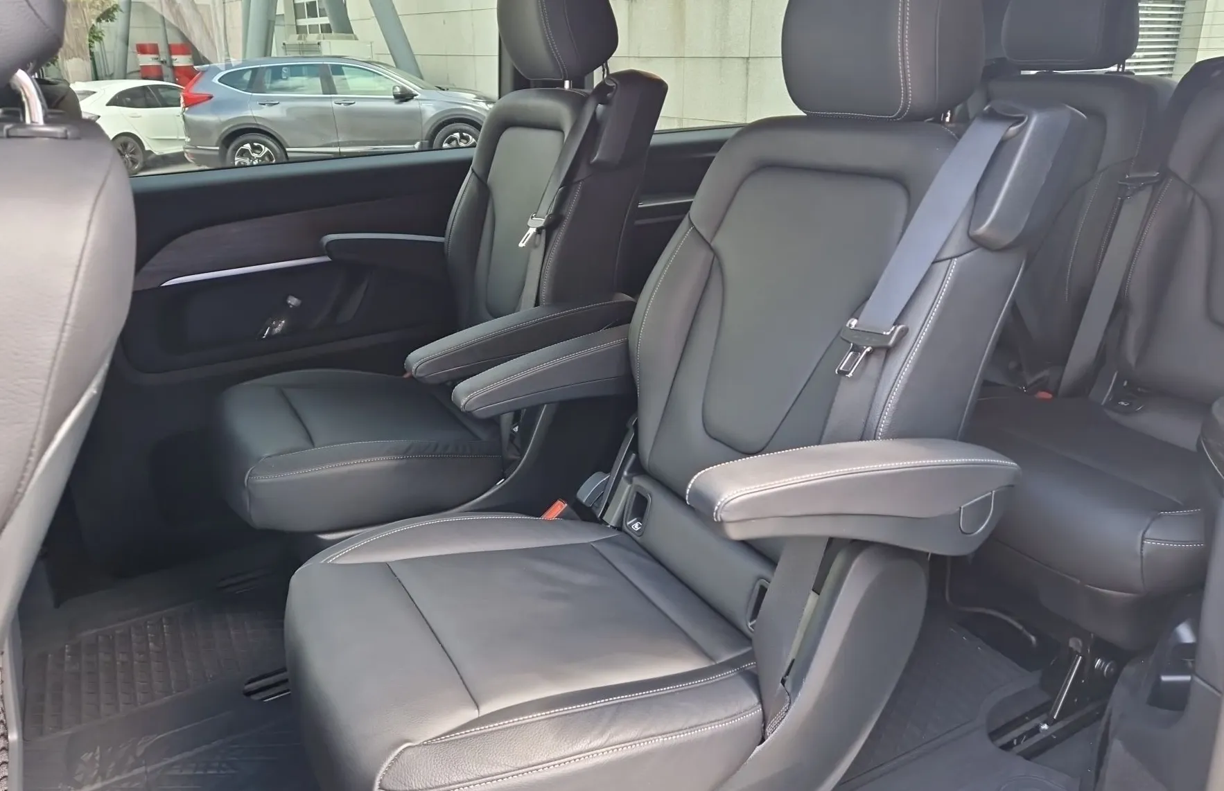 Zunanja slika - Mercedes-Benz V-Razred - V 300 d 4MATIC dolgi Avt. - 13