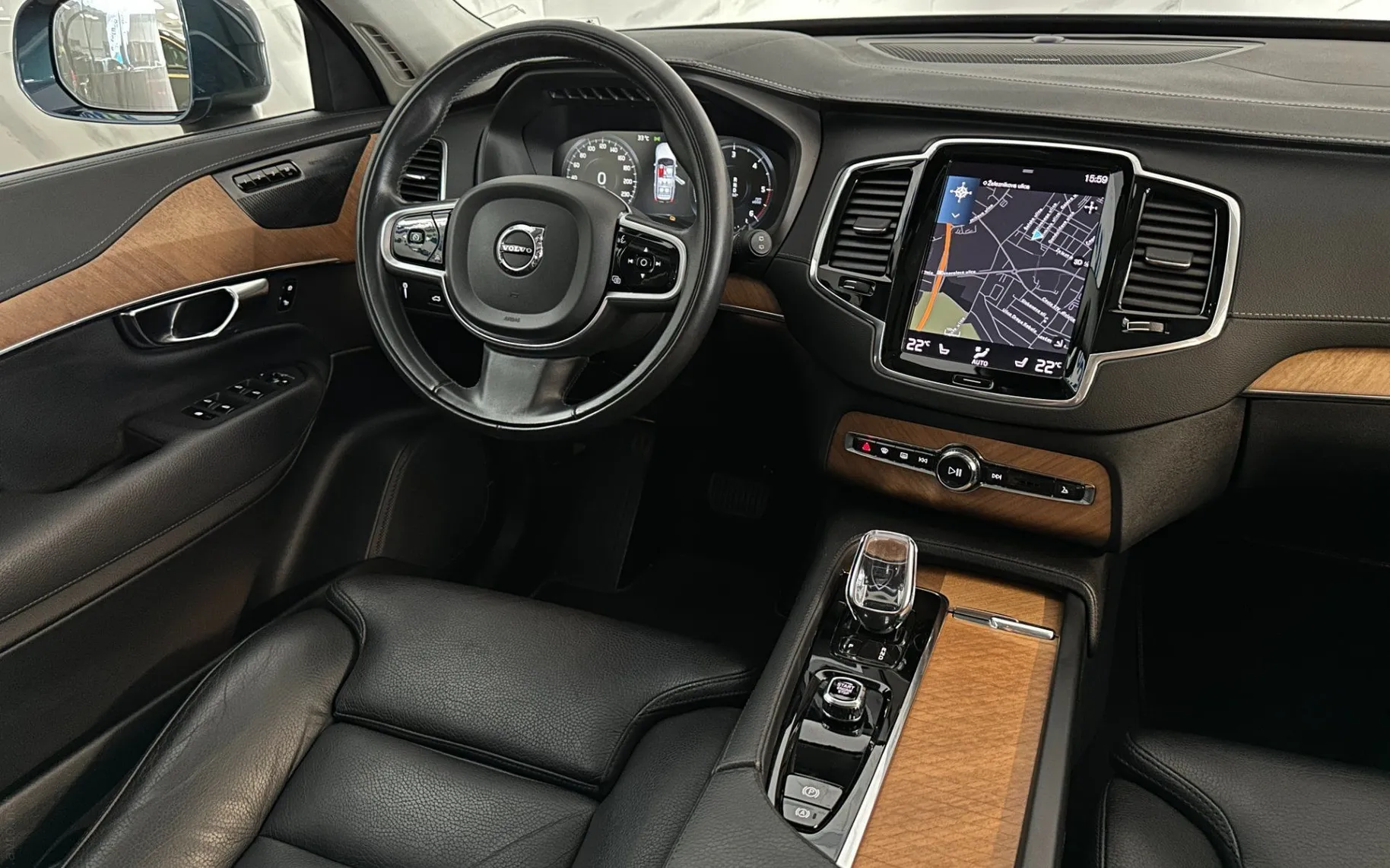 Notranja slika - Volvo XC90 - B5 AWD INSCRIPTION|Pano|ACC|7S|360K|Harman|Memory - 12