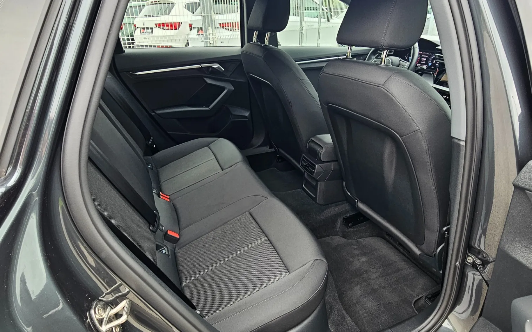 Zunanja slika - Audi A3 - Sportback 35 TFSI S tronic - 11
