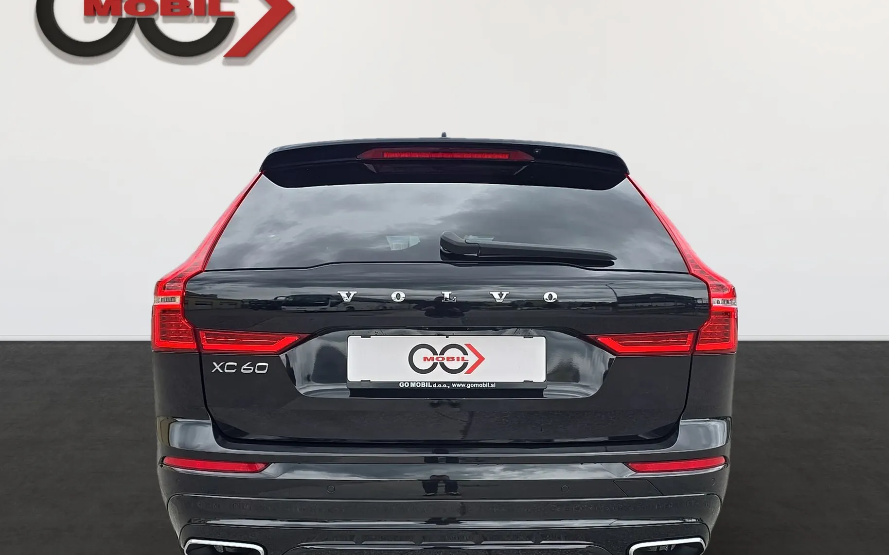 Zunanja slika - Volvo XC60 - B4 D R-design 145 Avt. - 6