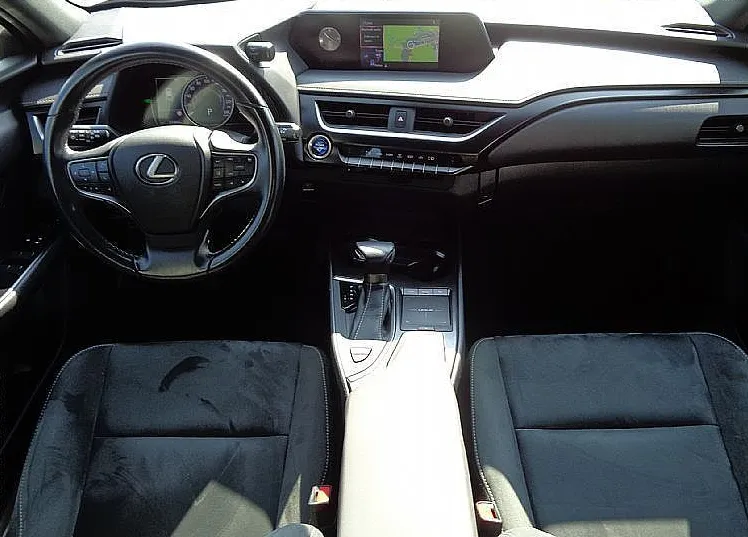 Zunanja slika - Lexus UX - 250h HYBRID - samo 68.299 kilometrov - 6