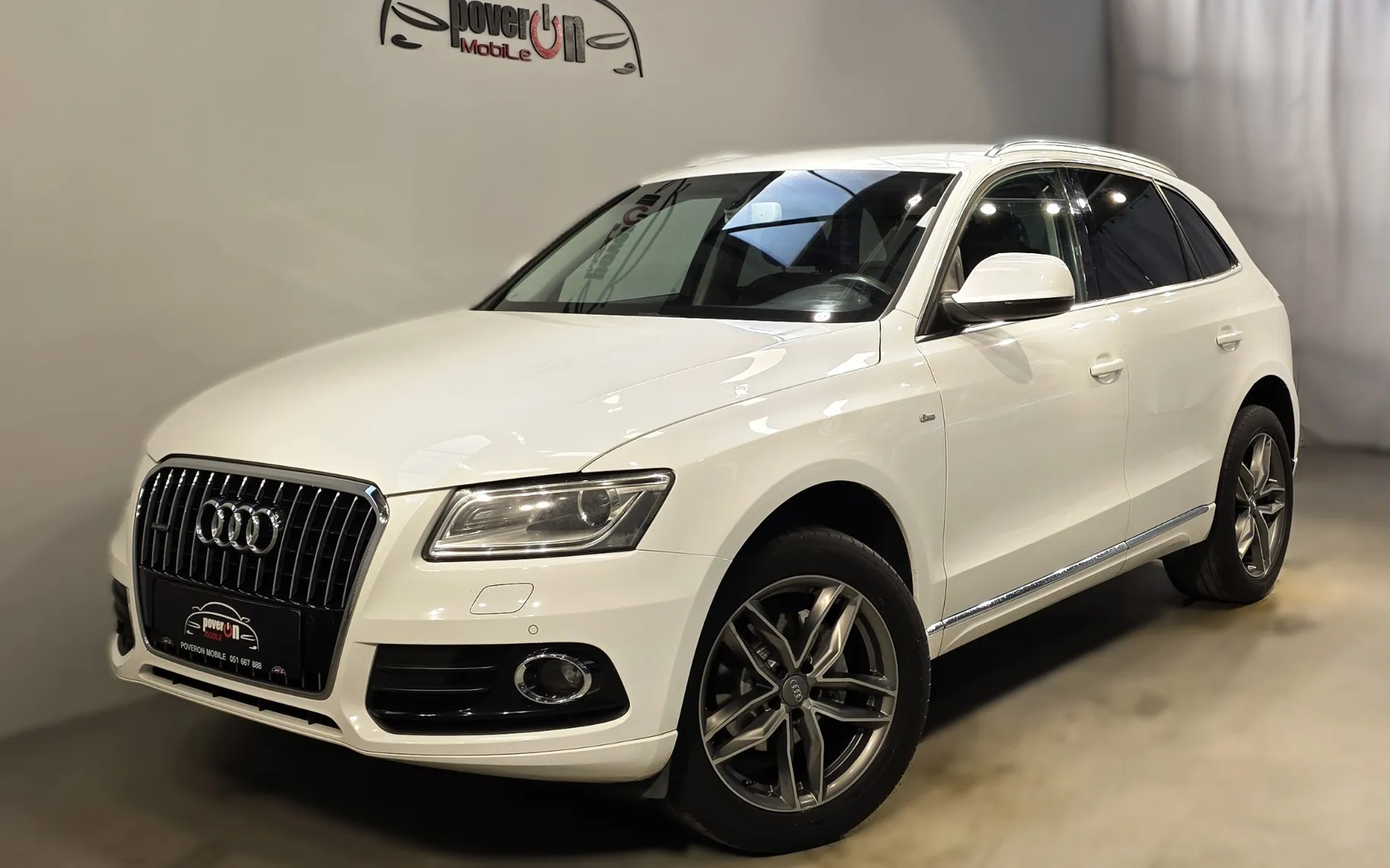 Zunanja slika - Audi Q5 - quattro 2,0 TDI S-tronic SLINE 130kW ACC WEBASTO KLJUKA - 1