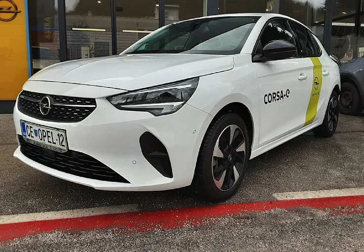 Zunanja slika - Opel Corsa - E - Elegance 100 KW - 2