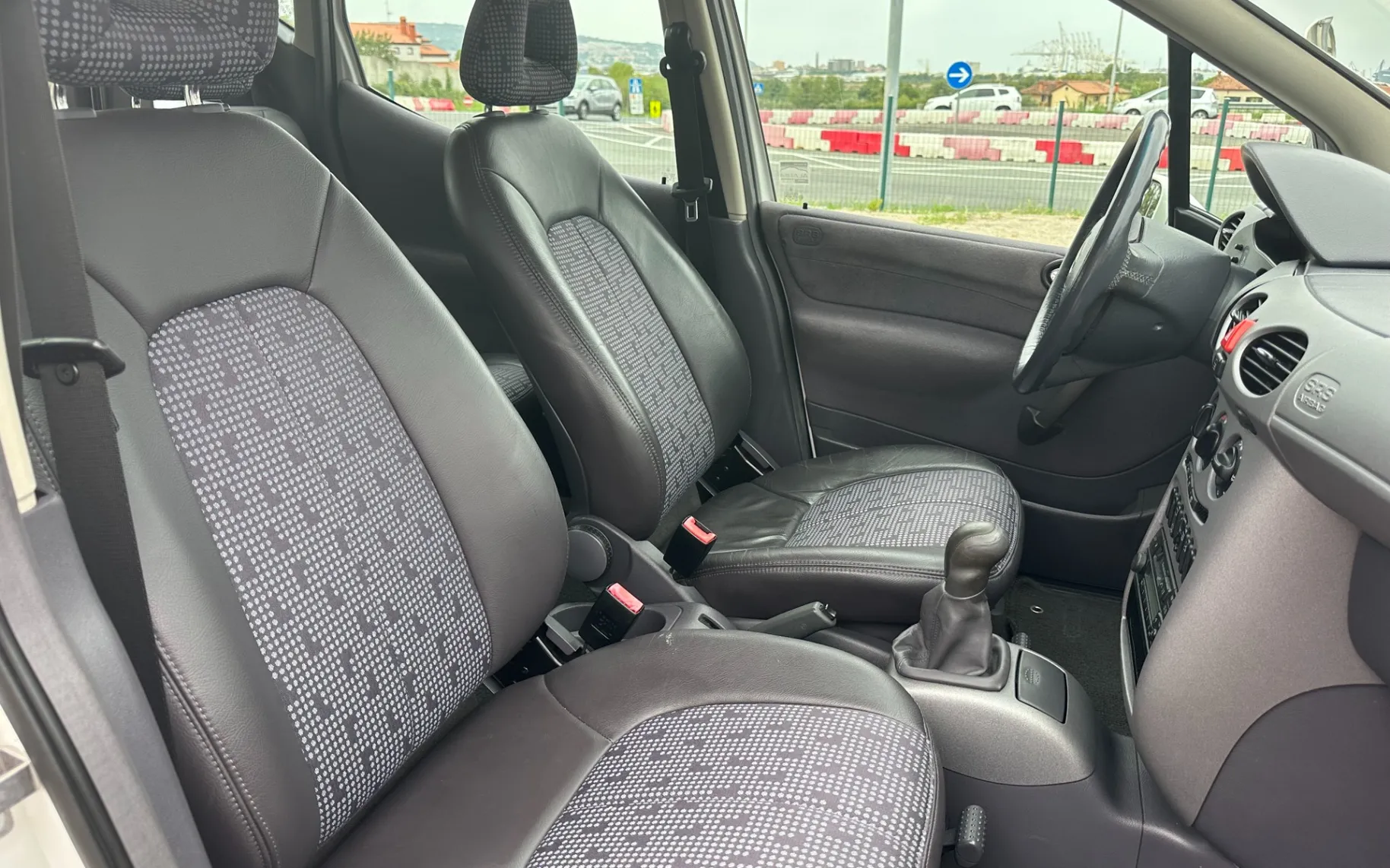 Zunanja slika - Mercedes-Benz A-Razred - A 140 Classic - 14