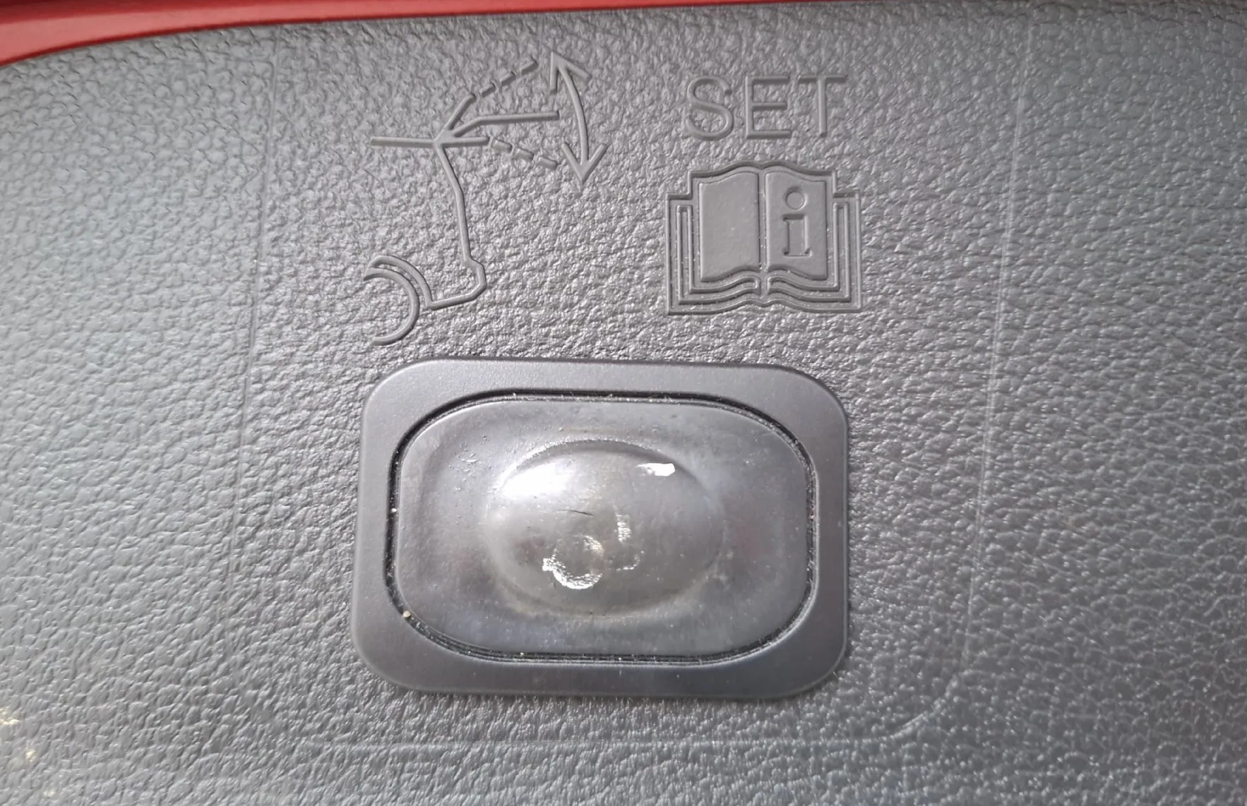 Zunanja slika - Ford Kuga - 2.0 TDCi 110kW AWD AVTOMATIK + SERVISNA KNJIGA - 20