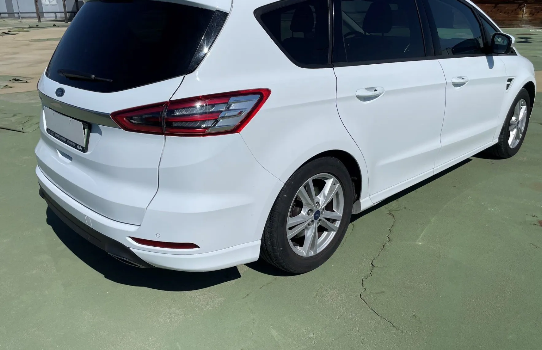 Zunanja slika - Ford S-MAX - 2.0 TDCi  Powershift NAVI.PDC.KAMERA.OGR.SEDEŽ - 5