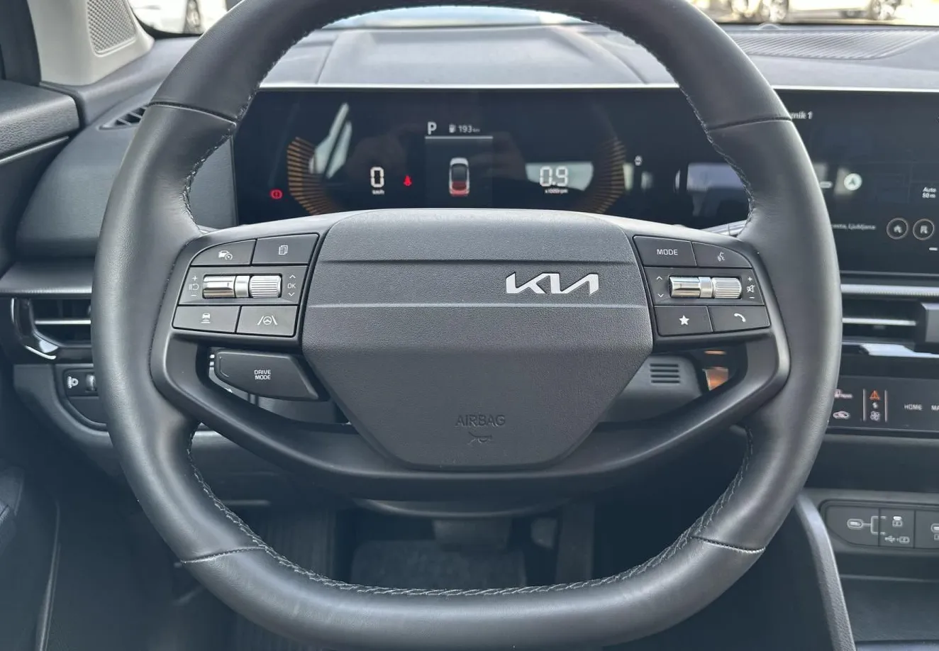 Zunanja slika - KIA Sportage - 1.6 T-GDi LX Fresh. DCT SLO-KAMERA-TEMPOMAT - 15