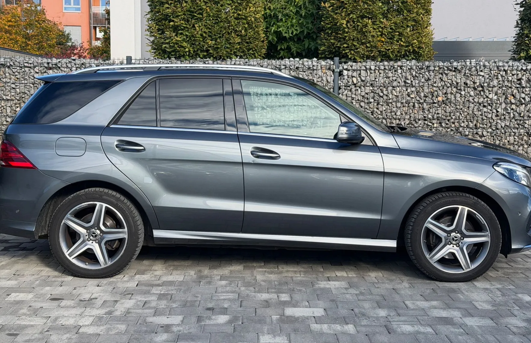 Zunanja slika - Mercedes-Benz GLE-Razred - GLE 350 d 4MATIC AMG Line Avt. |360 KAM|KLJUKA| - 8
