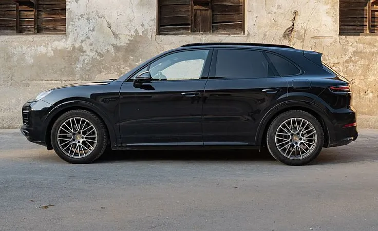 Zunanja slika - Porsche Cayenne - 3.0T E-Hybrid Sport Chrono Pano Asistence SLO - 8