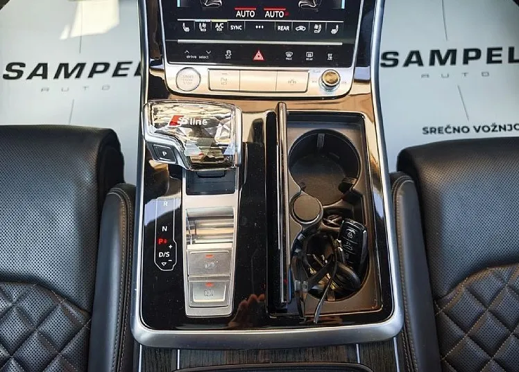 Zunanja slika - Audi Q8 - 55 TFSI quattro S-Line S look - MASAŽA - MATRIX - 14