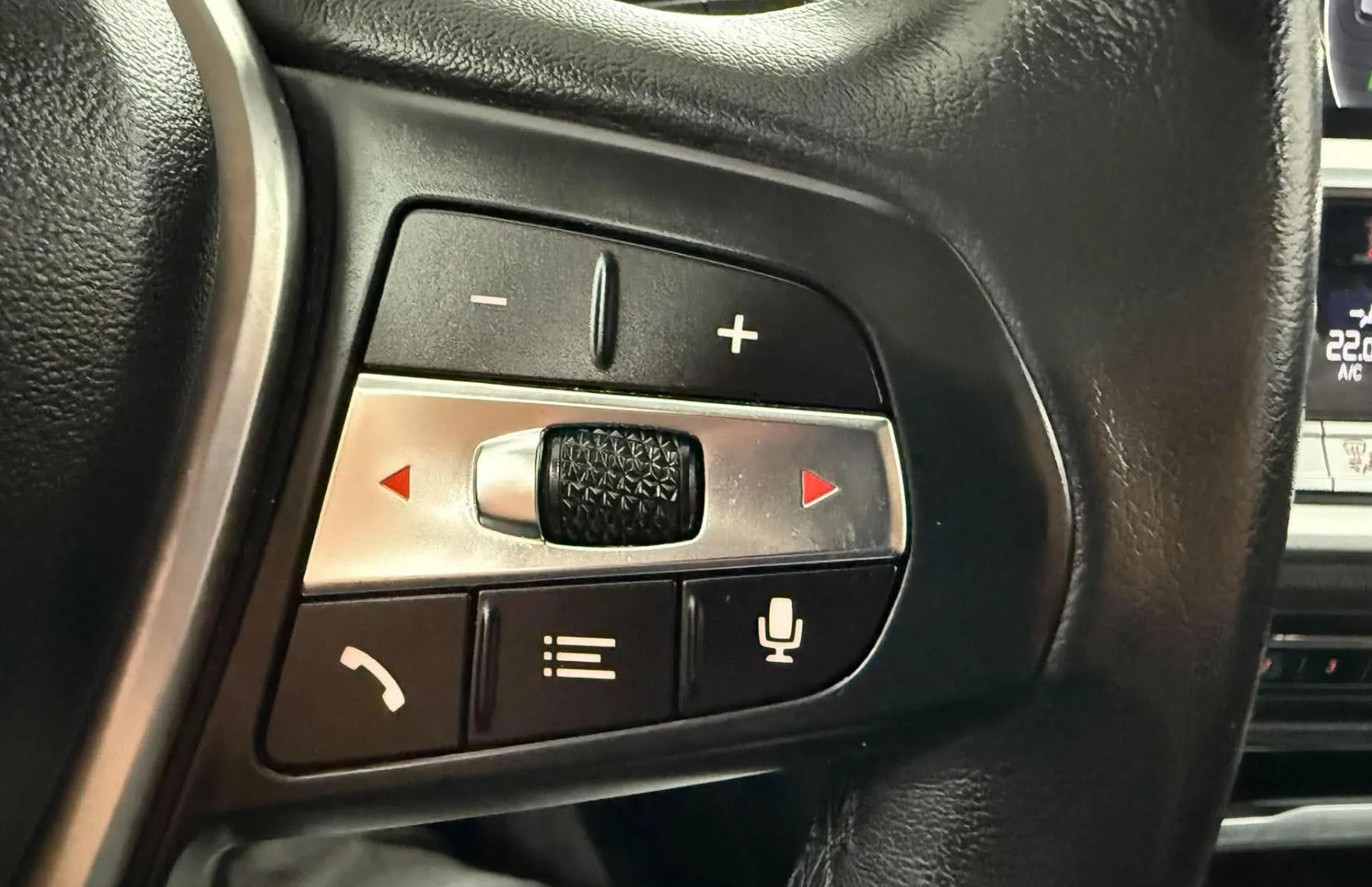 Zunanja slika - BMW Serija 3 - Touring: 320d Touring Sport Line Avt.NEMŠKI+4ALU.USNJE.L - 12