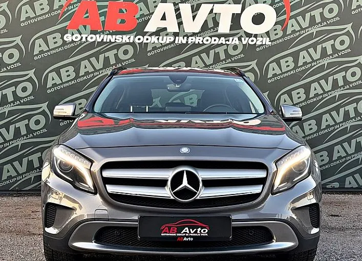 Zunanja slika - Mercedes-Benz GLA-Razred - GLA 200 CDI+MRTVI KOT+PRIKLOP+KAMERA+LEASING+TOP - 2