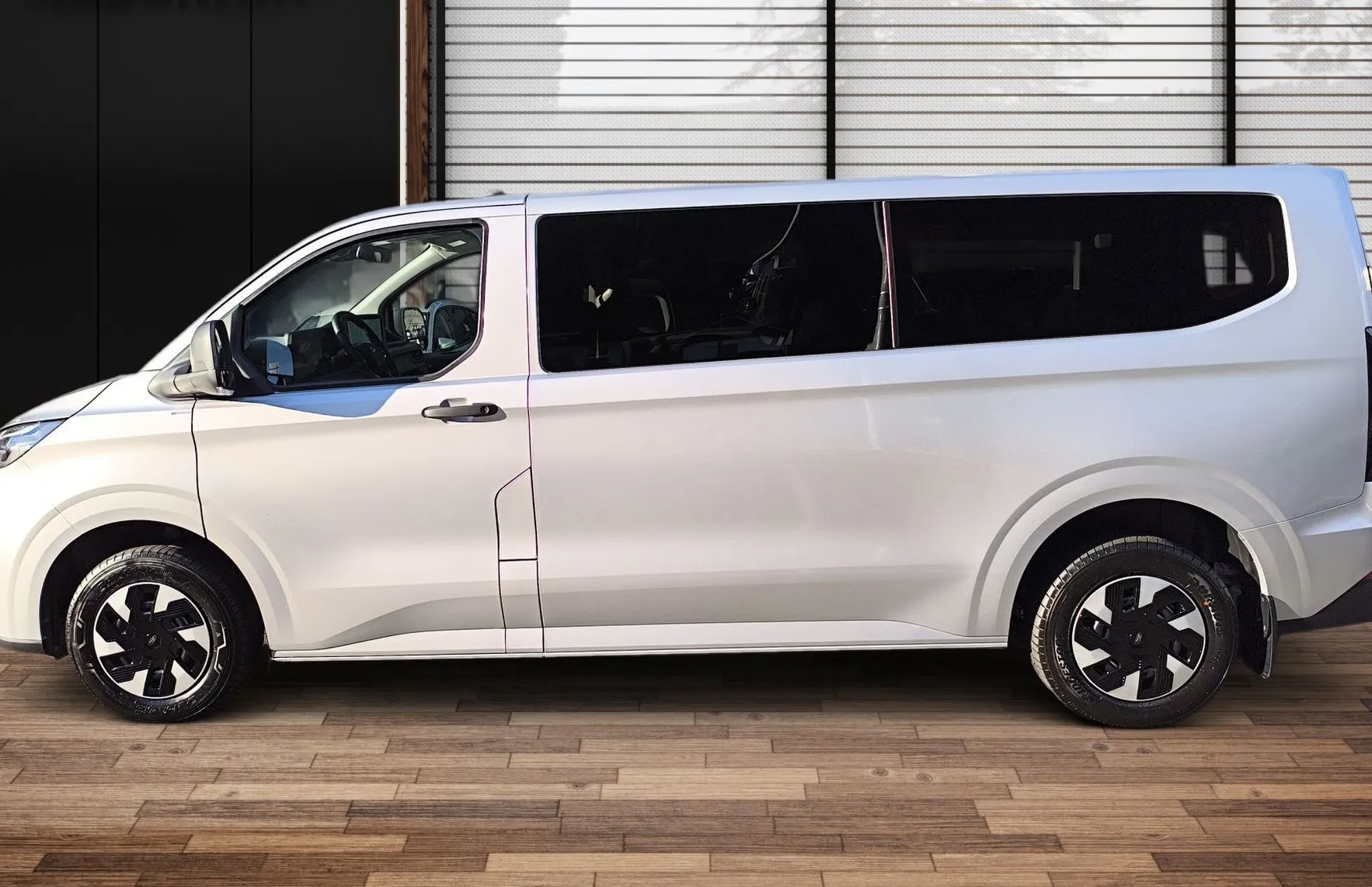 Zunanja slika - Ford Transit - Custom E- - 6