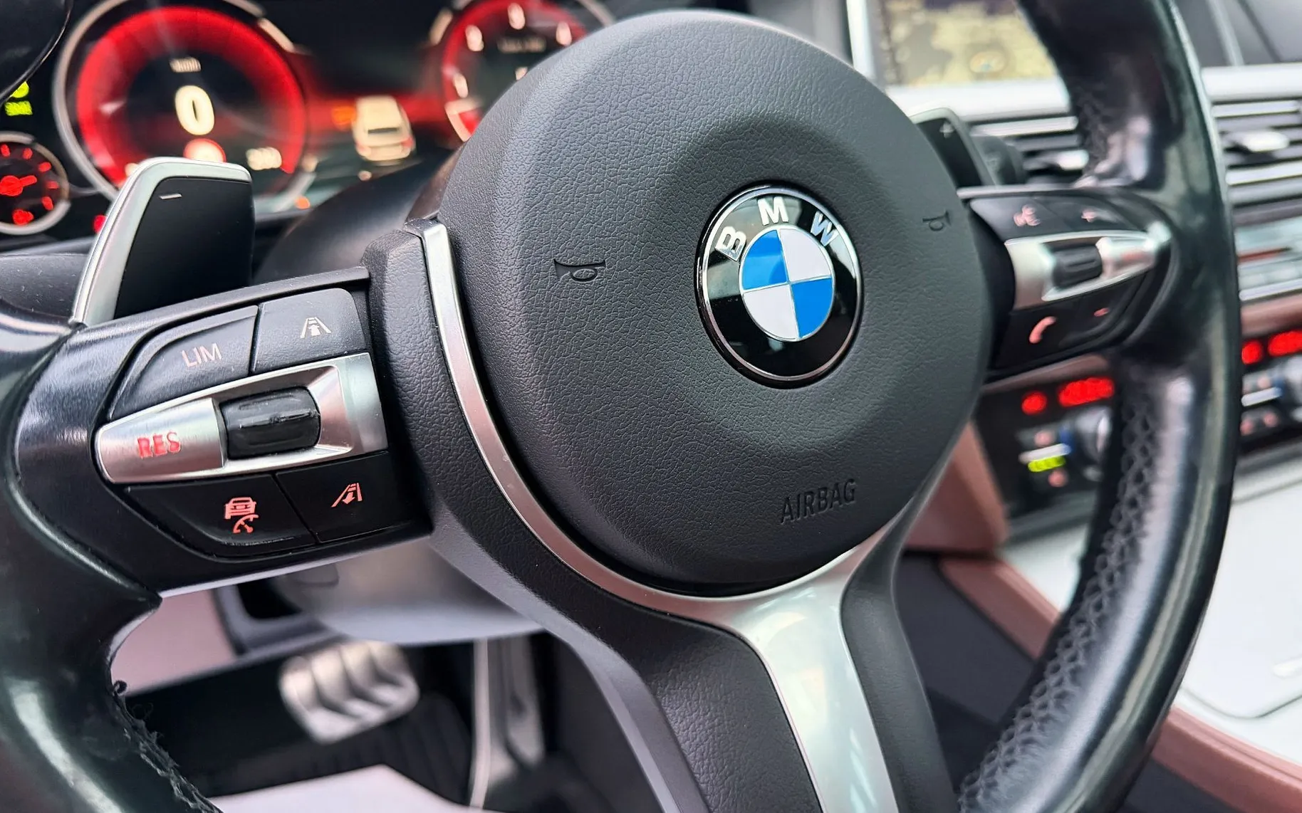 Zunanja slika - BMW Serija 5 - Touring: 530d xDrive M SPORT SLO 1.LASTNIK FULL LED ACC - 16