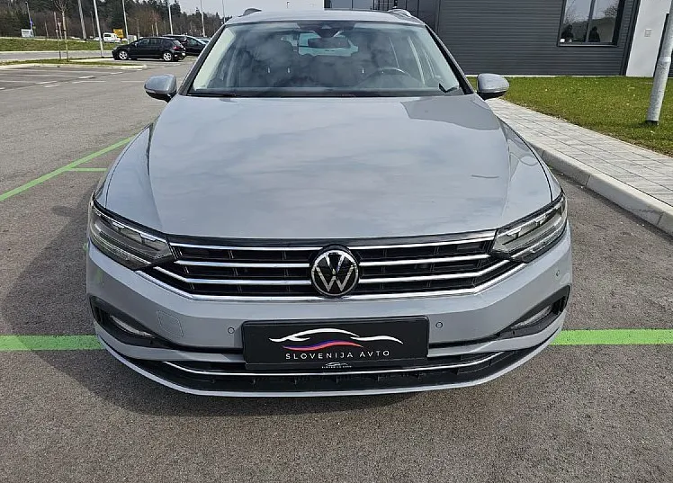 Zunanja slika - VW Passat - Variant 2.0 TDI 150 Sportline DSG|fuLED|ACC|2xPDC|NAVI|ASS - 2