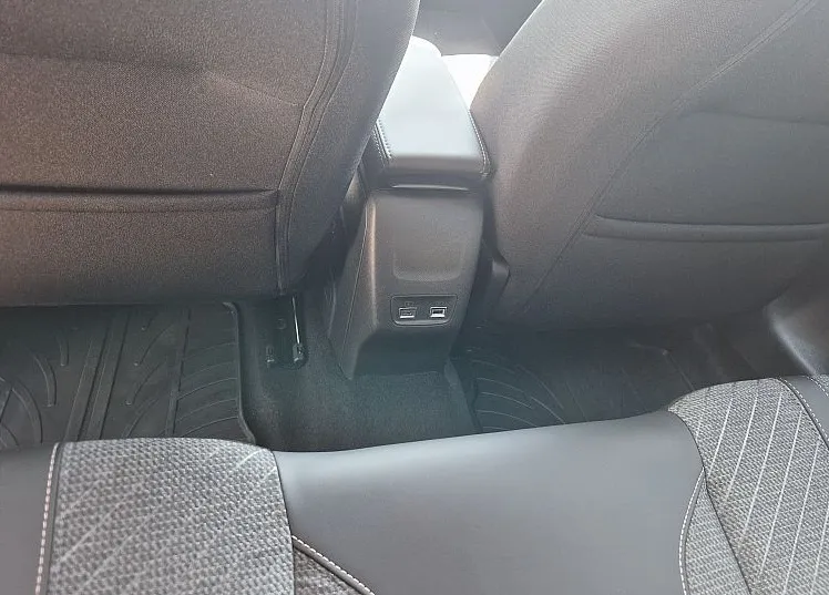 Zunanja slika - Peugeot 208 - ALLURE PureTech 100 - 7 LET JAMSTVA - 18