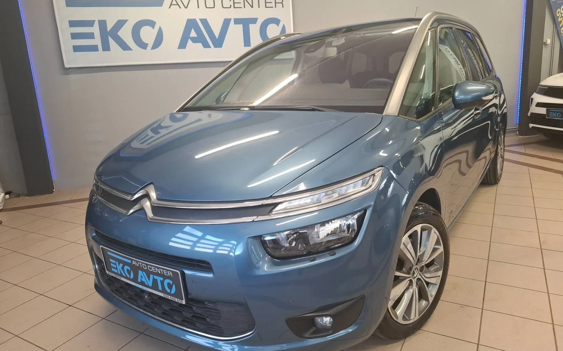 Zunanja slika - Citroën C4 Grand Picasso - 2.0 BlueHDi Exclusive-PANORAMA-KAMERA360-7SEDEŽEV. - 1