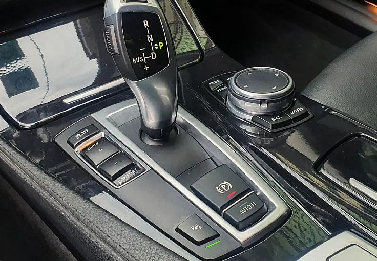 Zunanja slika - BMW Serija 5 - Touring: 525d 218ks °NOVA VERIGA° + °OPRAVLJEN SERVIS° - 9