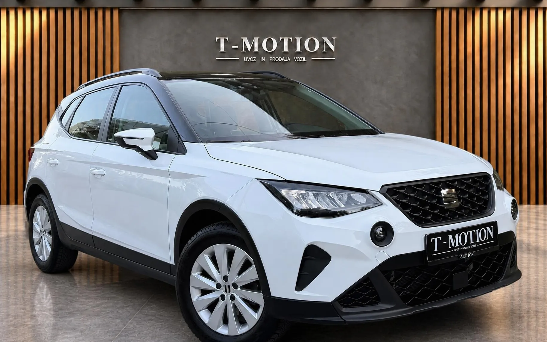 Zunanja slika - Seat Arona - 1.0 TSI|110ks|1.lastnica|SLO|kot nov|FINANCIRANJE - 1
