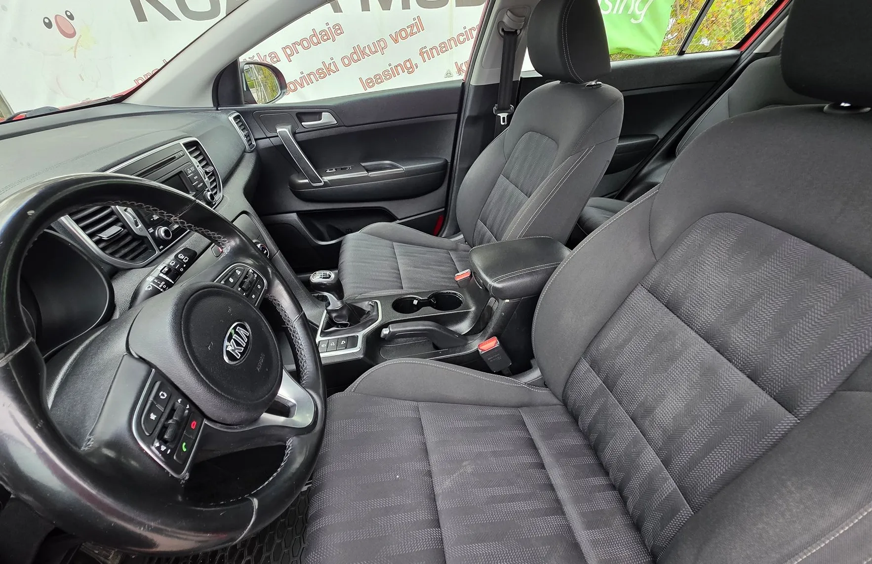 Zunanja slika - KIA Sportage - 2WD 1.6 GDI ALU PLATIŠČA-MF-SLOVENSKA-1.LASTNIK - 12