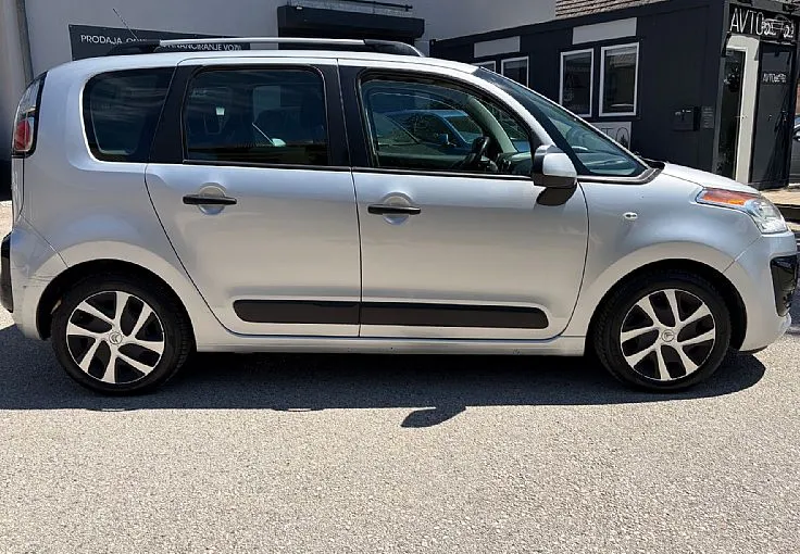 Zunanja slika - Citroën C3 Picasso - 1.6 VTi Exclusive - 4