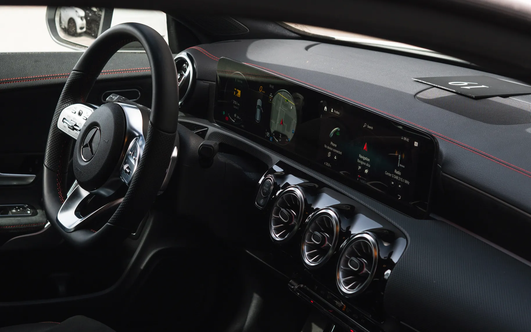 Zunanja slika - Mercedes-Benz CLA Shooting Brake - CLA 200 AMG LINE - 8