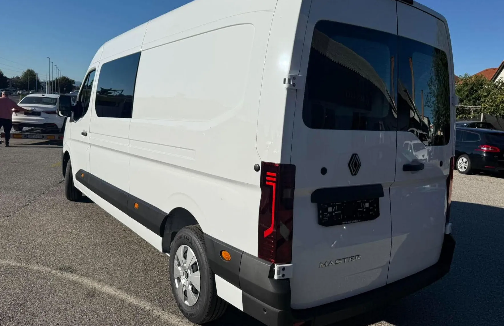 Zunanja slika - Renault Master - L3H2P3 - 5