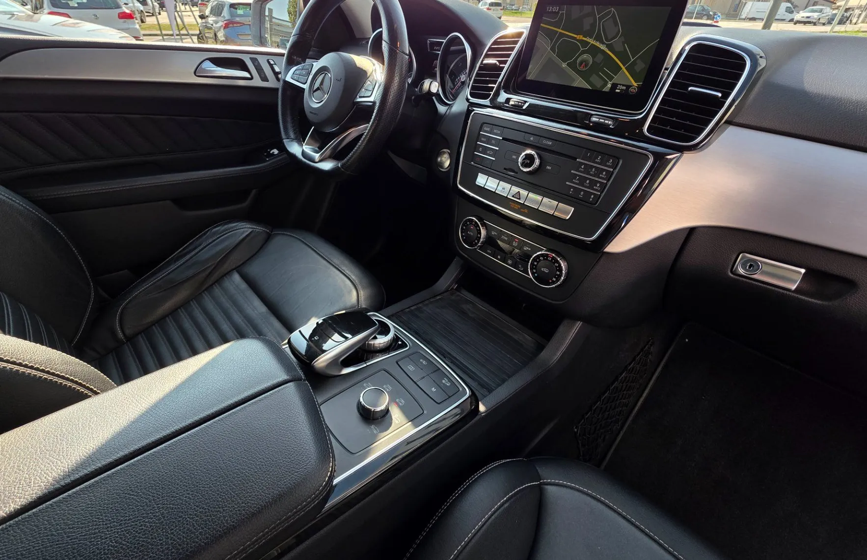 Zunanja slika - Mercedes-Benz GLE-Razred - GLE 250 d 4MATIC Avt. AMG LINE - 9