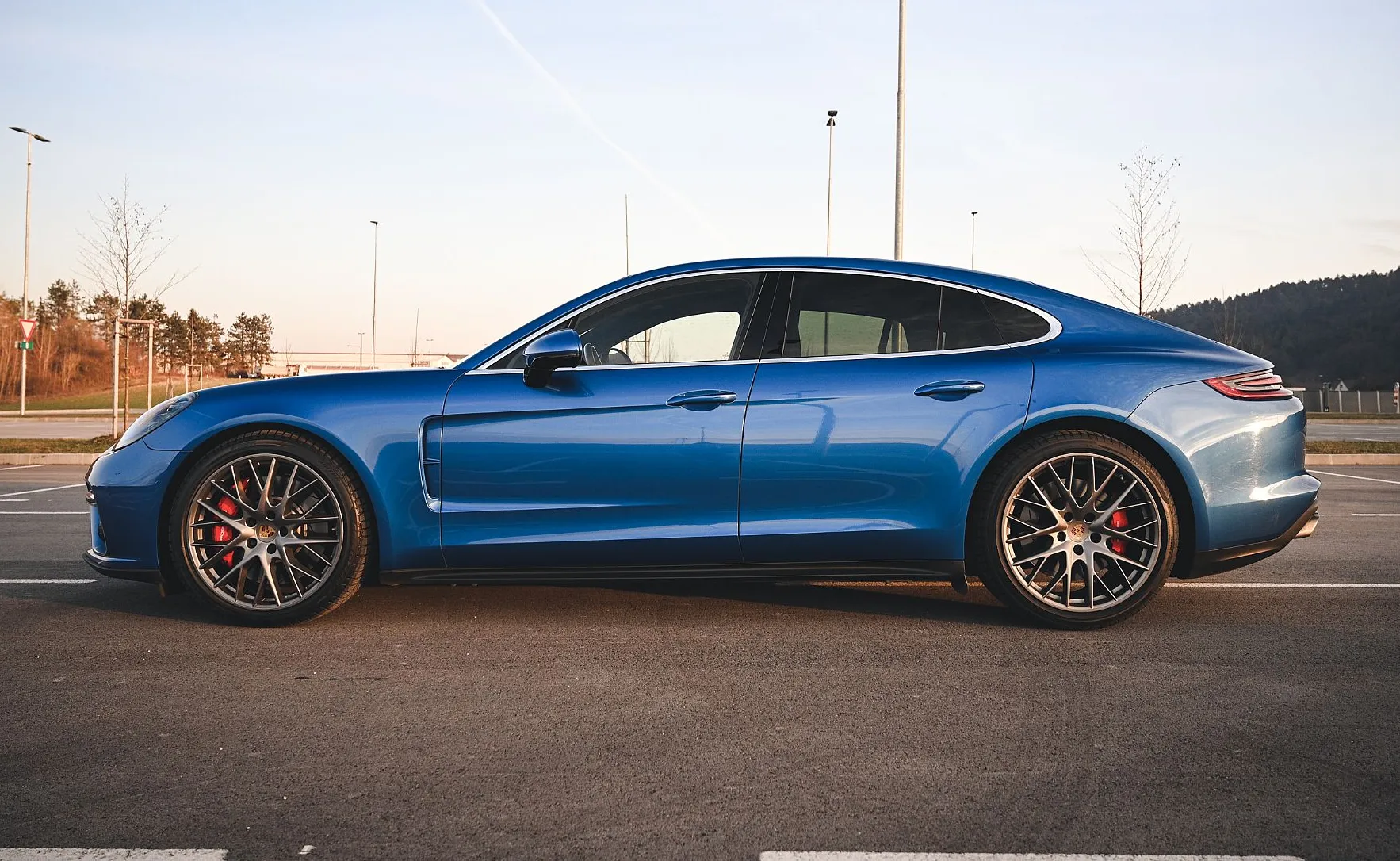 Zunanja slika - Porsche Panamera - Turbo PDK - 8