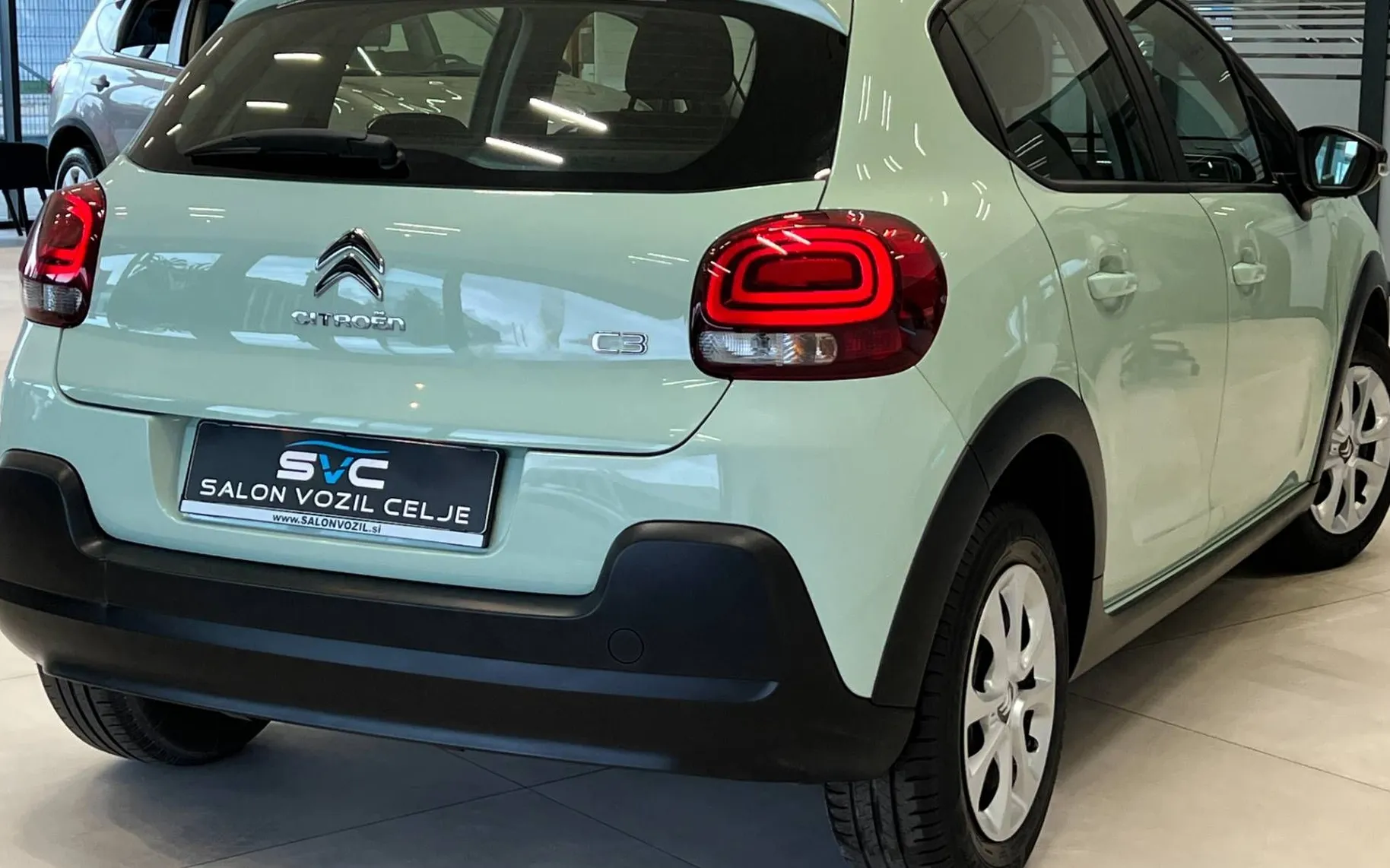 Zunanja slika - Citroën C3 - 1.2-1.LASTNIK-JAMSTVO-LED-TEMP-BT-MINT-OBROK 80€ - 4