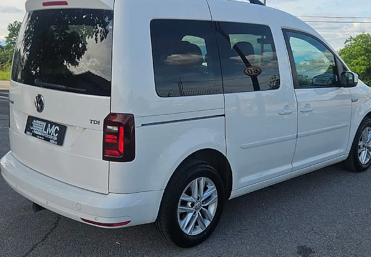 Zunanja slika - VW Caddy - 2.0 TDI 102ks °1.LASTNIK° °LED° °NAVIGACIJA° - 6