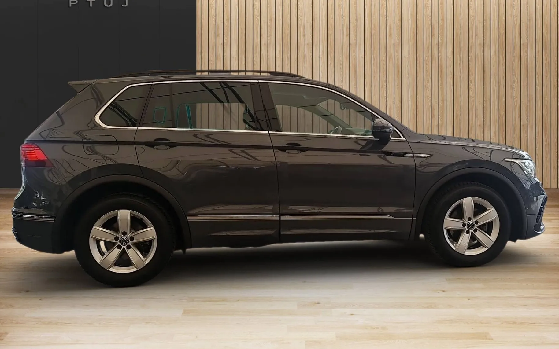 Zunanja slika - Volkswagen Tiguan - 1.5 TSI  R-Line DSG•Bogata dodatna oprema... - 5