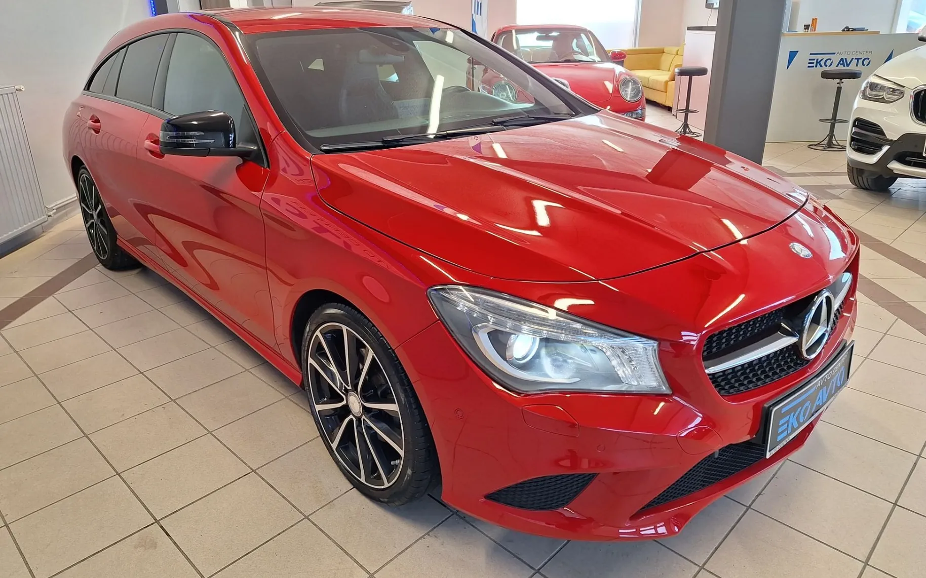 Zunanja slika - Mercedes-Benz CLA Shooting Brake - CLA 180 Edition KREDIT BREZ POLOGA - GARANCIJA 1 - 2