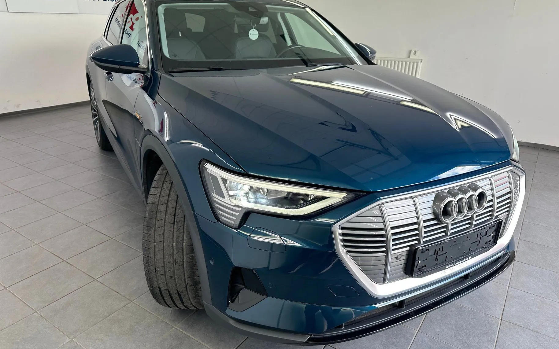 Zunanja slika - Audi e-tron - quattro 50 electric 230kW.KAMERA.NAVI.GRET.SED.LED - 2