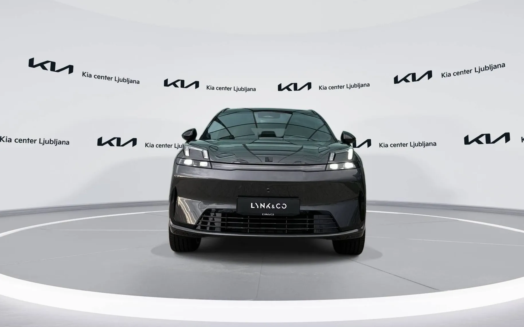 Zunanja slika - Lynk & Co 08 - 1.5 TD Plug-In Hibrid More - 2