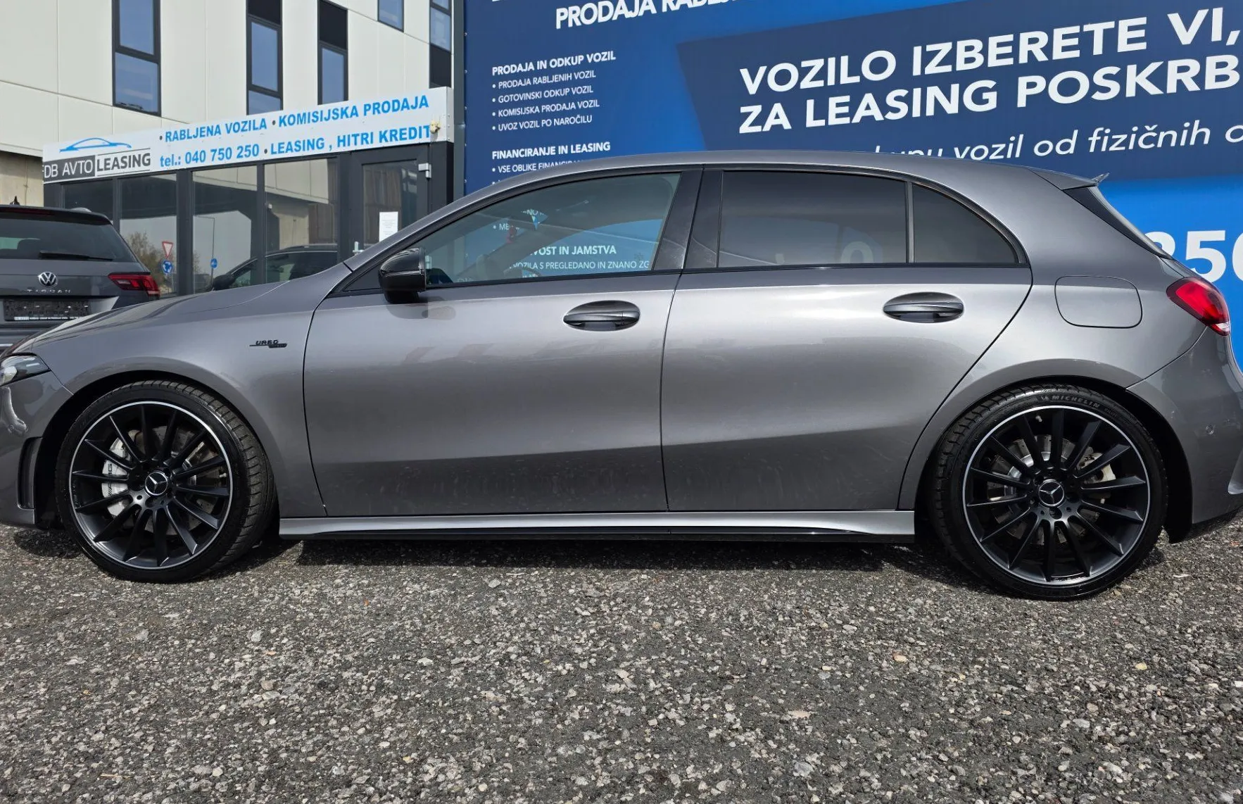Zunanja slika - Mercedes-Benz A-Razred - A 35 AMG 4MATIC Advance Avt. SLO. beri opombe - 6