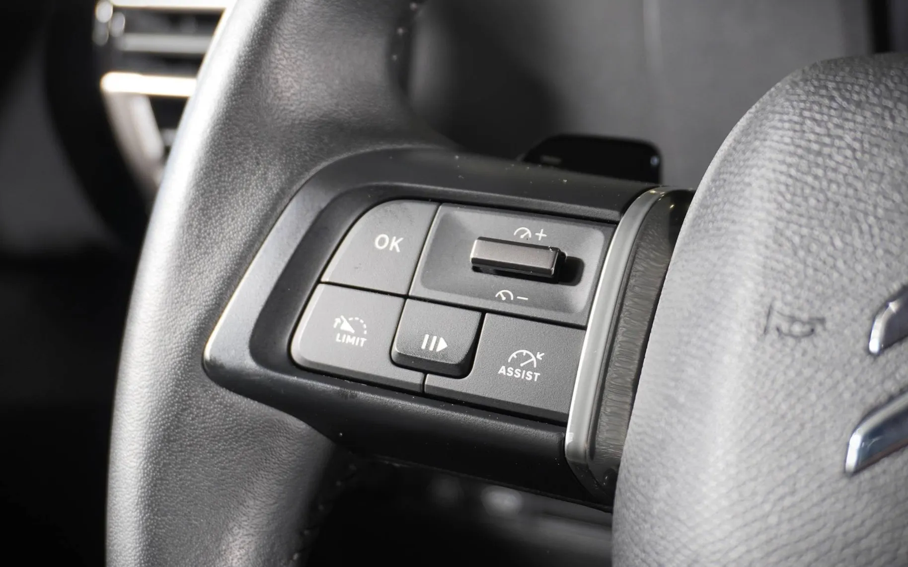 Zunanja slika - Citroën C4 - 1.2 PureTech 130 Plus Avt. 1.LAST+SLO+PRIKLOP+TOP - 14