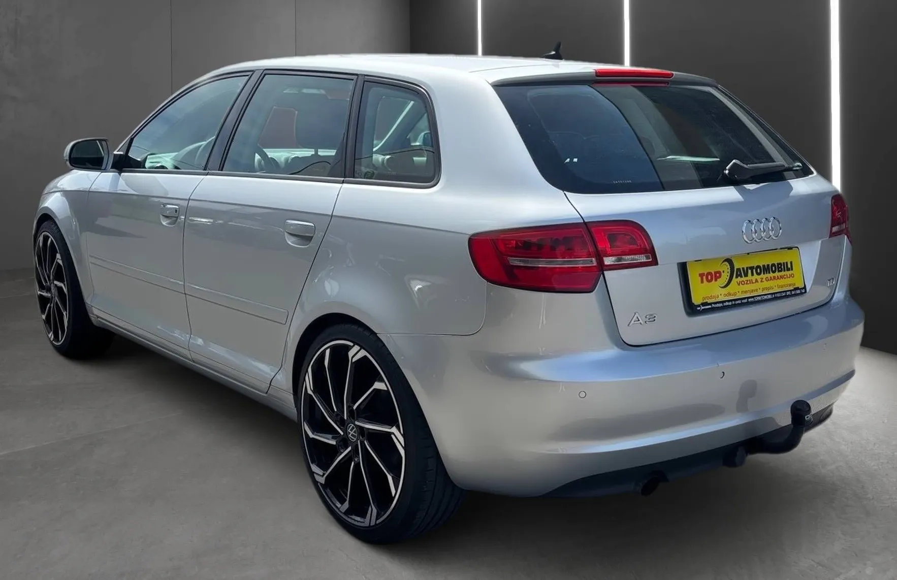 Zunanja slika - Audi A3 - 1.6 TDI MOŽNOST FINANCIRANJA BREZ POLOGA TOP - 5
