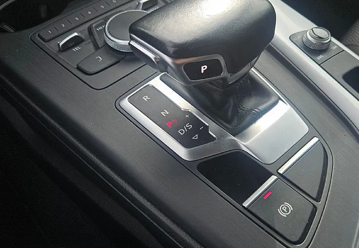 Zunanja slika - Audi A4 - 2.0 TDI 150ks °AUTOMATIC + F-1° °BI-XENON° - 11