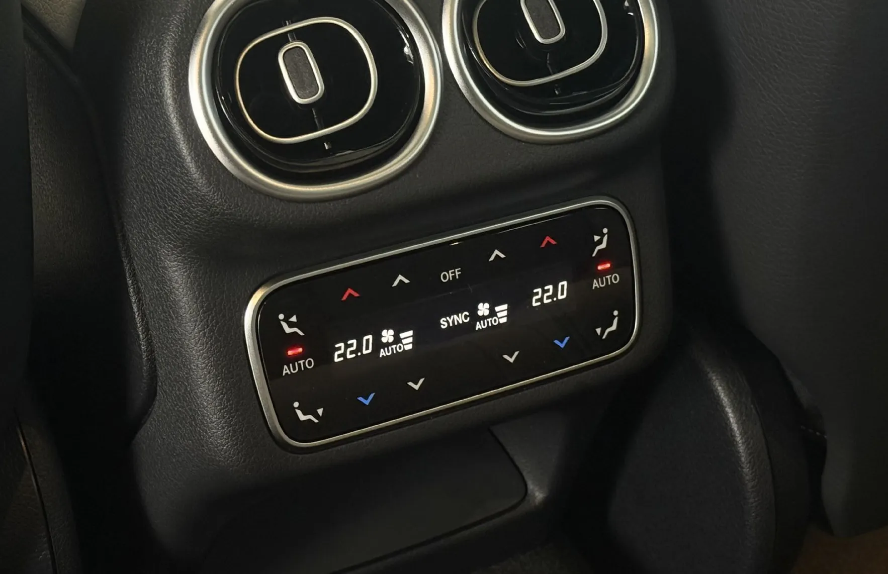 Zunanja slika - Mercedes-Benz GLC-Razred - GLC 200d 4MATIC AMG Line Premium Plus - 16