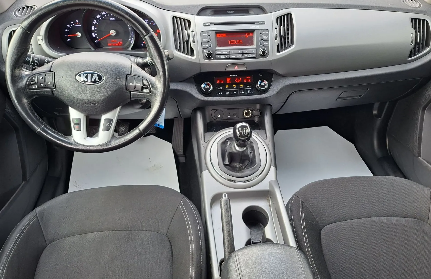 Zunanja slika - KIA Sportage - 1.7 CRDi EX Urban - 11