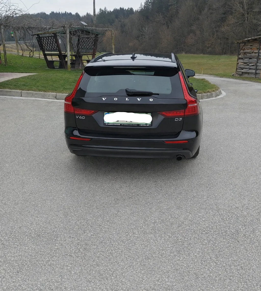 Zunanja slika - Volvo V60 - D3 Momentum Avt. - 3