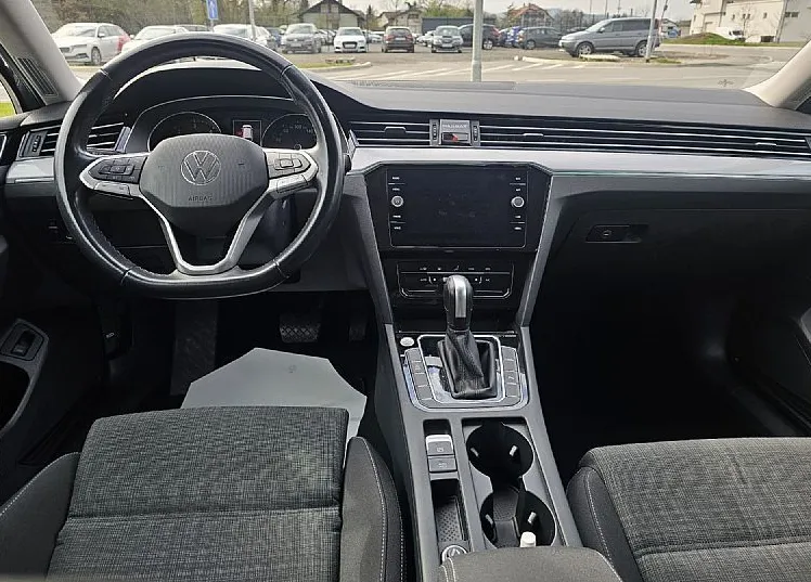 Zunanja slika - VW Passat - Variant 2.0 TDI 150 Sportline DSG|fuLED|ACC|2xPDC|NAVI|ASS - 9