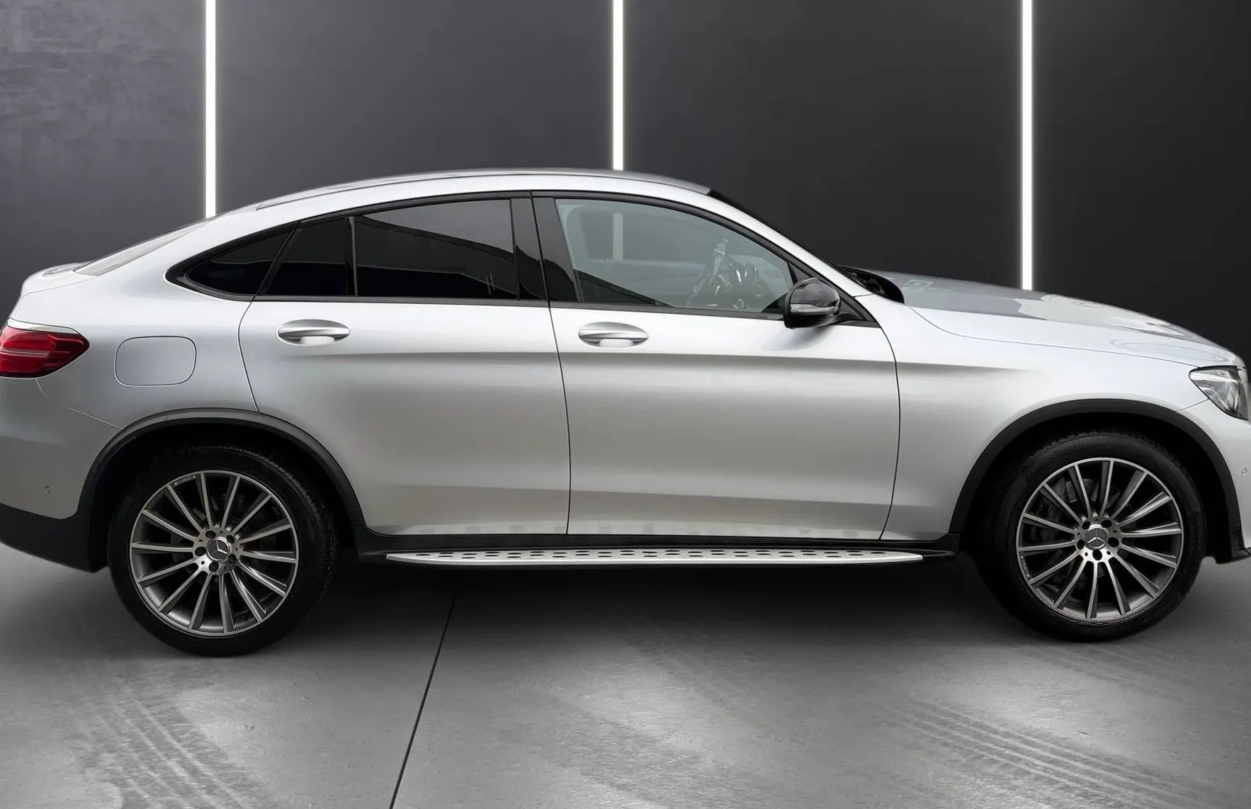 Zunanja slika - Mercedes-Benz GLC-Razred - GLC coupe GLC 220d 4MATIC AMG LINE FUL LED NAVI TEMP PDC K.. - 8