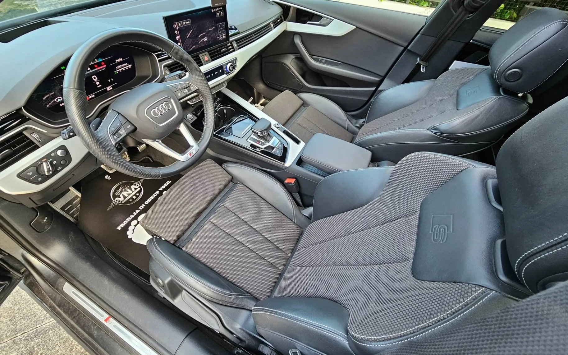 Notranja slika - Audi A4 Avant - 40 TDI S-LINE |MATRIX|PANORAMA|WEBASTO|360-KAM| - 7