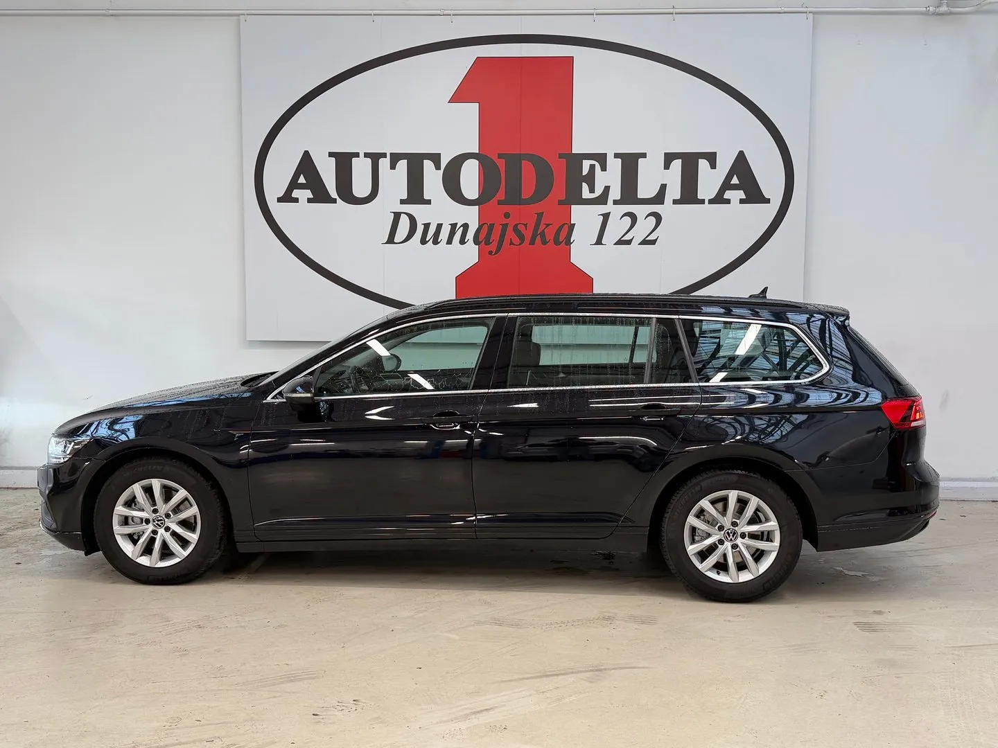 Zunanja slika - VW Passat - Variant Business 2.0 TDI DSG - 3