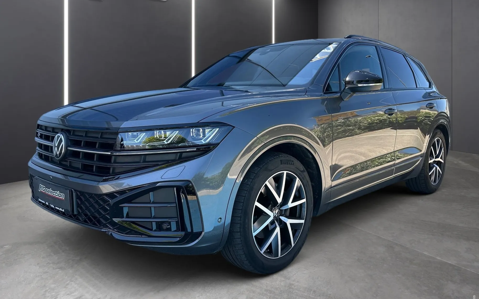 Zunanja slika - Volkswagen Touareg - 4motion V6 TDI BMT R-Line Tiptronic - 1
