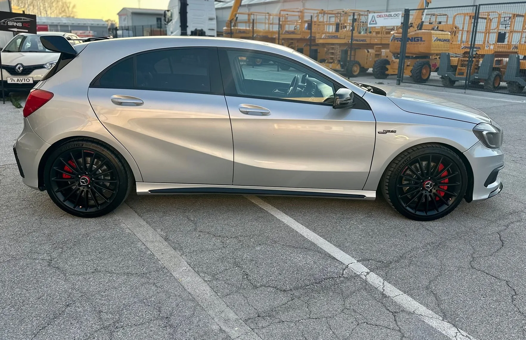 Zunanja slika - Mercedes-Benz A-Razred - A 45 AMG 4MATIC - RECARO - MEMORY - RADAR - 5